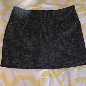❤️Free w/any purchase. Sparkly skirt from Express
